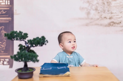 肇东宝宝喊肚子疼怎么回事